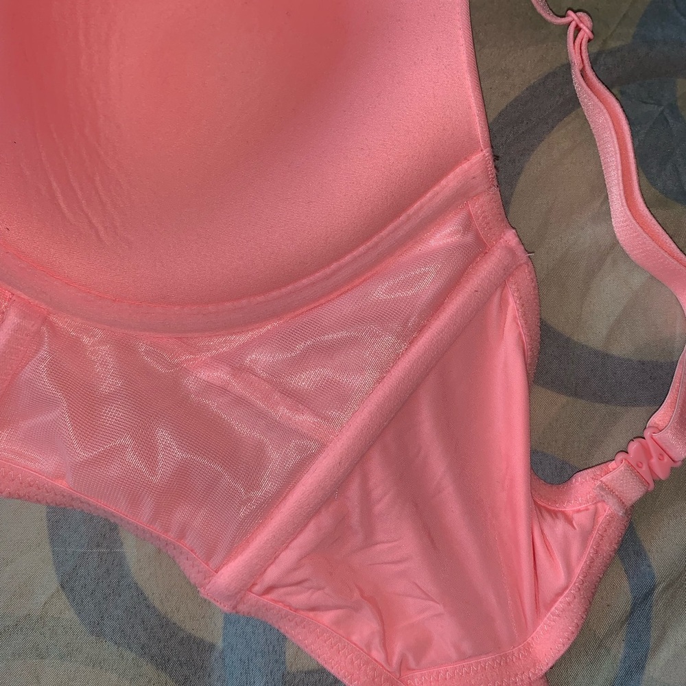 New Victoria secret bra